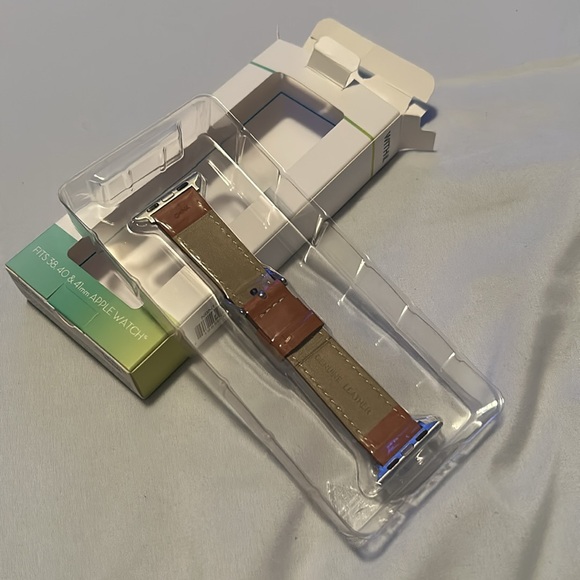 WITHit Brown Hand Crafted Premium Leather Band for 38/40/41mm Apple Watch® - Picture 7 of 9